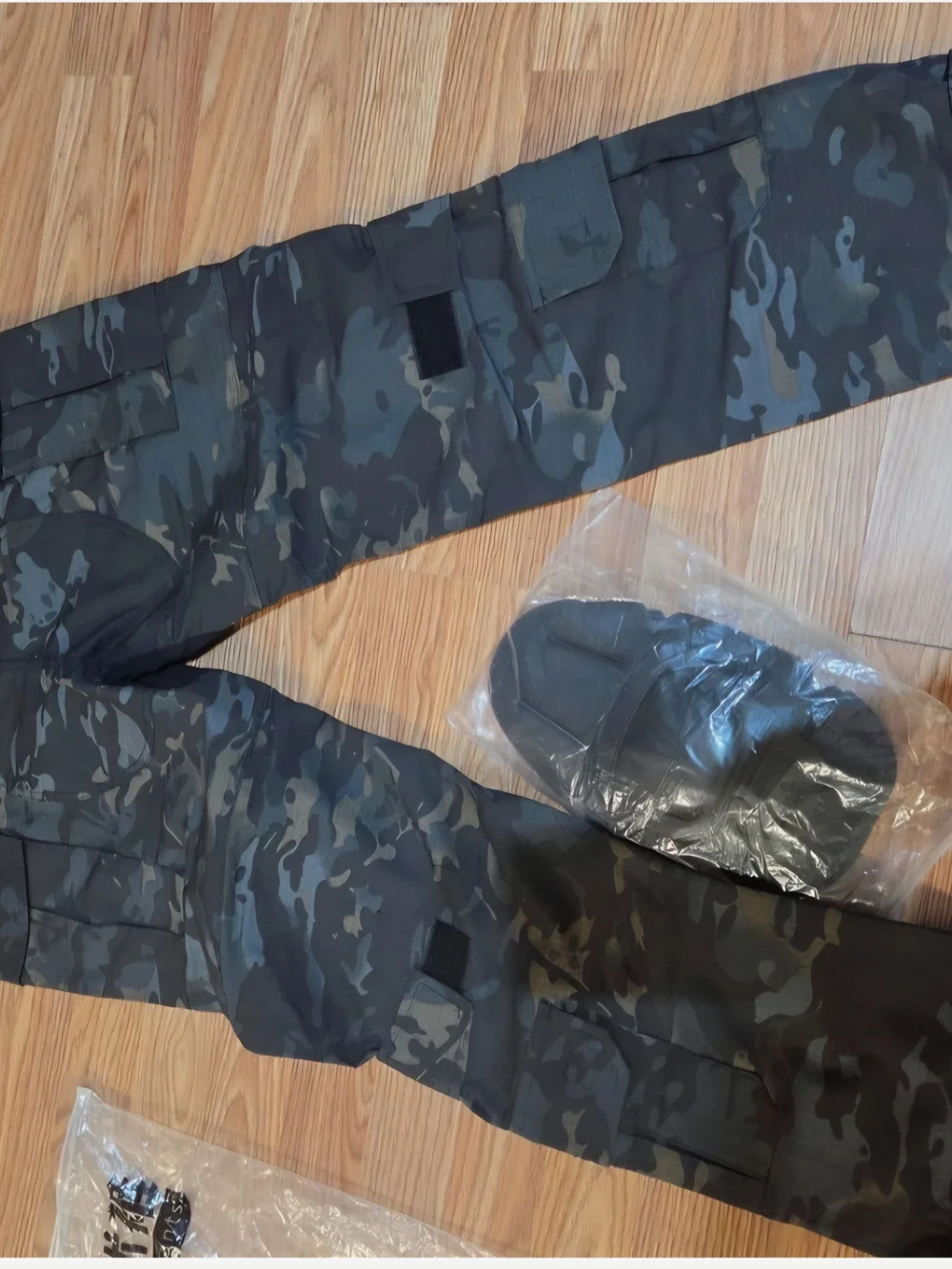 Tactical Black Cargo Pants with Built-In Knee Pads #0126